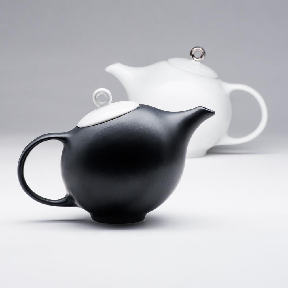 EVA teapot - Black matte